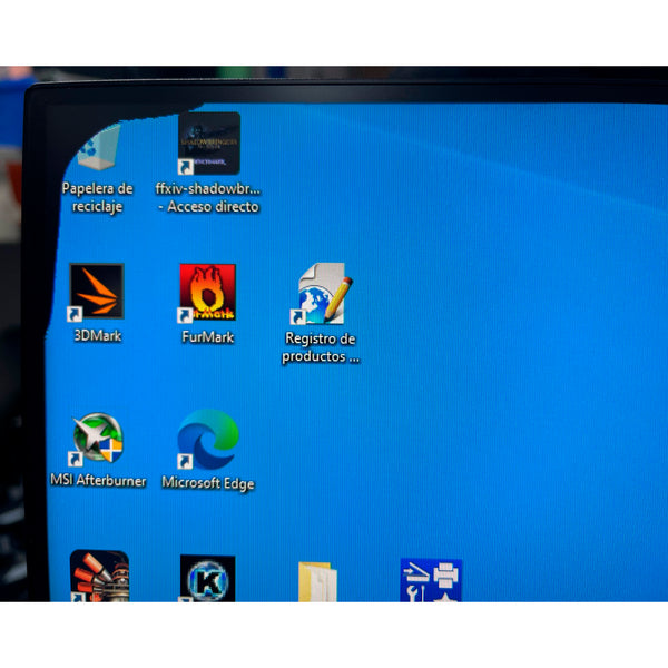 Monitor HP FHD P24 G4 23,8» **Tiene un pequeño golpe en la parte superior izq.**