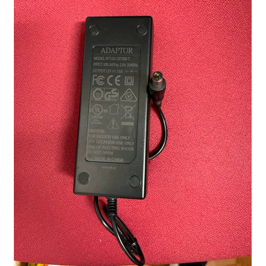 Adaptador de Corriente WT120-1207000-T 12V 7A