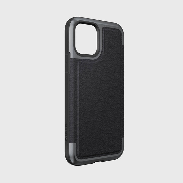 Funda Defense Prime para Apple iPhone 11 Pro color negro.