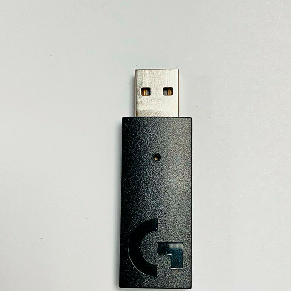 Receptor original USB Logitech 2,4 GHz para Logitech G935 Usado
