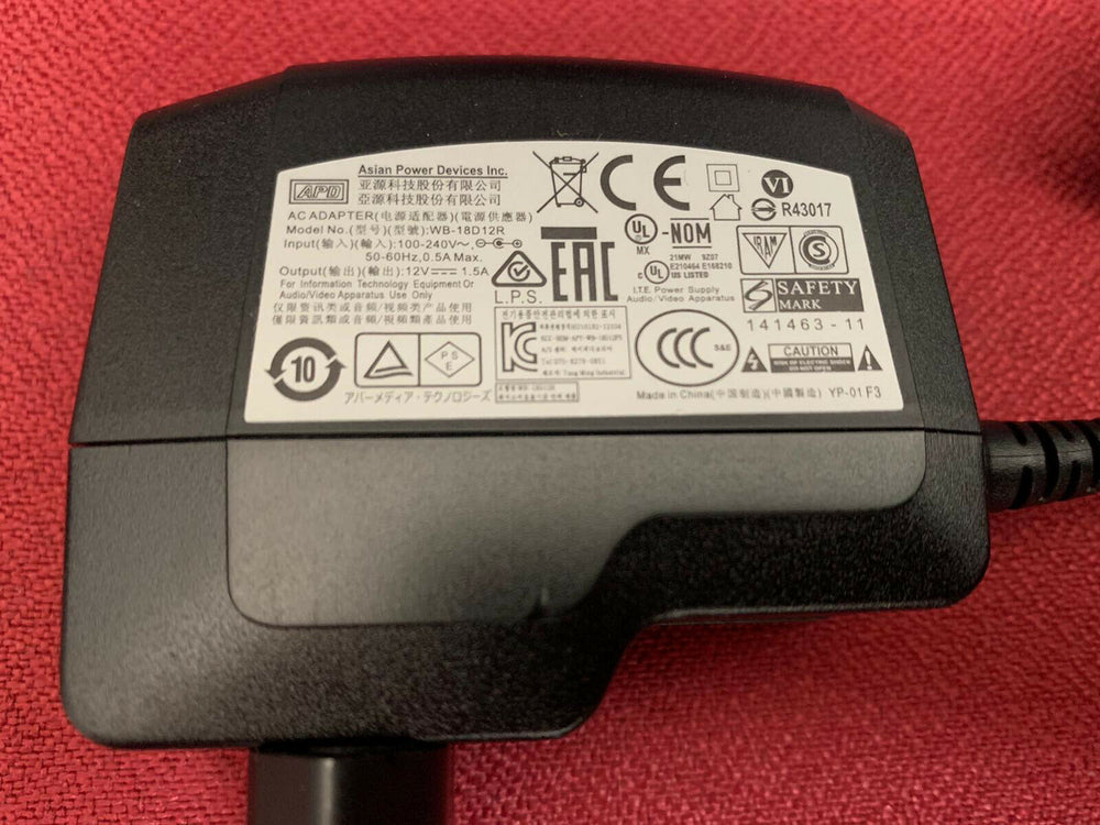 Cargador original AverMedia Adaptador de CA APD WB-18D12R 12 V 1,5.