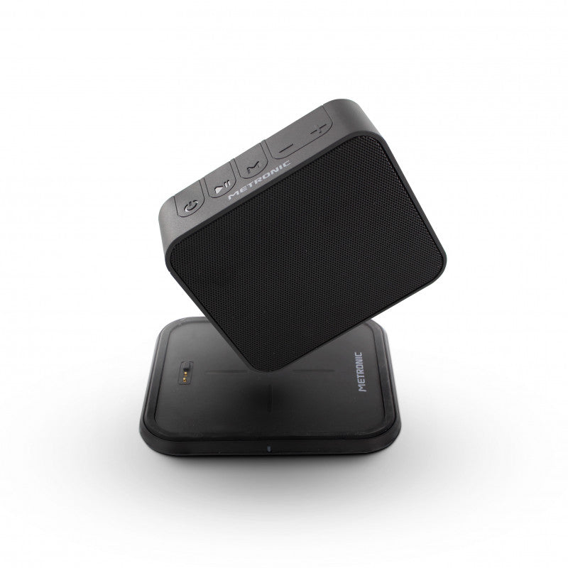 Altavoz Bluetooth portátil Xtra Charge de 6 W con soporte de carga inalámbrica