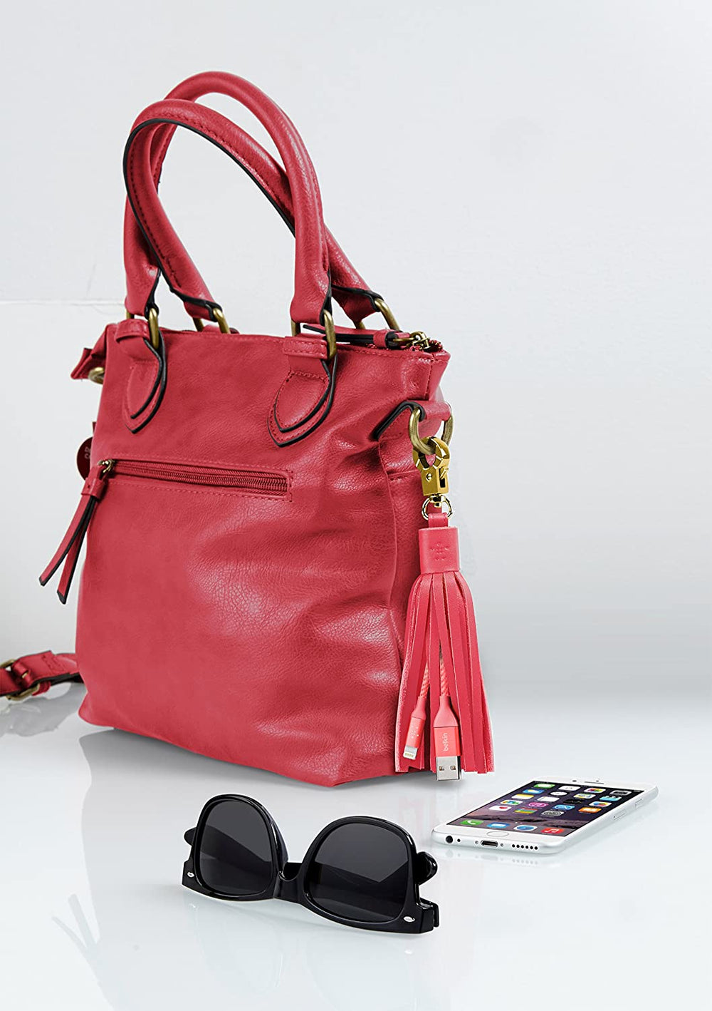 Cargador borla de cuero Belkin MIXIT Fashion, cable de carga Apple.