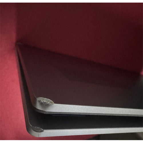 Lenovo Thinkbook 14 G6 IRL I3-1315U 1.2GHz/8GB/256GBSSD/14″ Usado *Marca en tapa