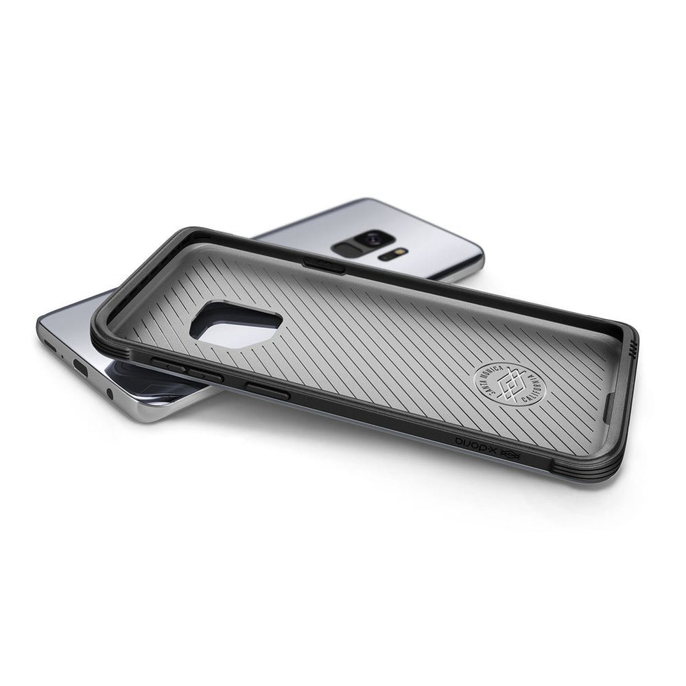 Carcasa XDoria Defense Lux G960F para Samsung Galaxy S9 color negro.